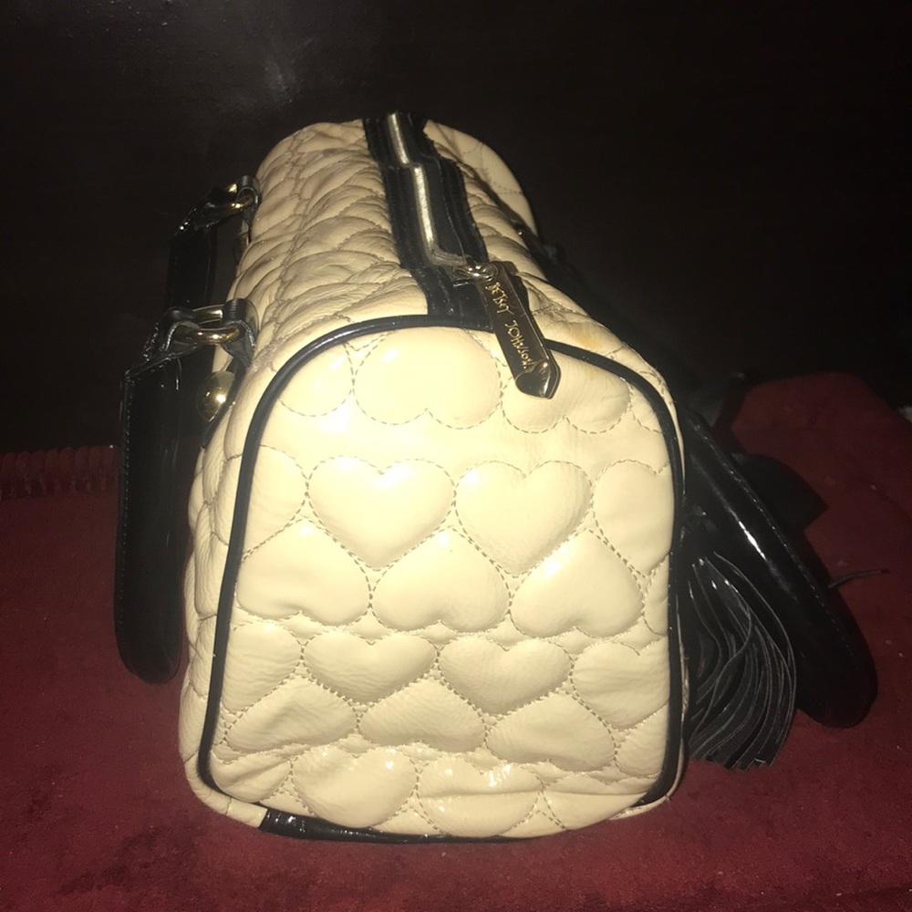 Purse - Picture 3 of 3